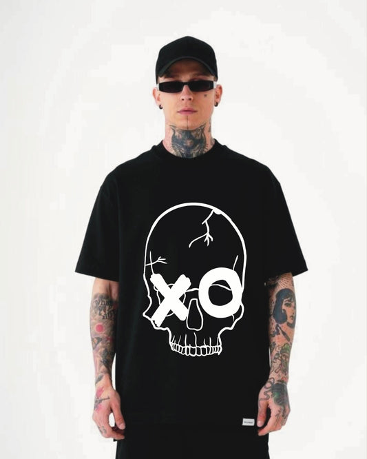 XO SKULL UNISEX EXCLUSIVE OVERSIZED TEE - BLACK
