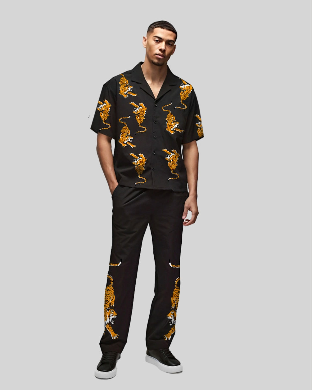 TIGER HALF SLEEVE OVERSIZED KNITTED SHIRT CORD SET - BLACK AND BLACK