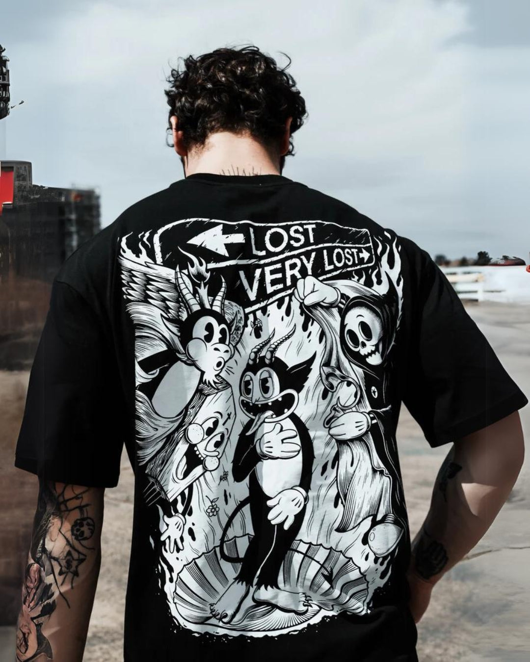 Lost Unisex Exclusive Oversized Tee - Black(*)