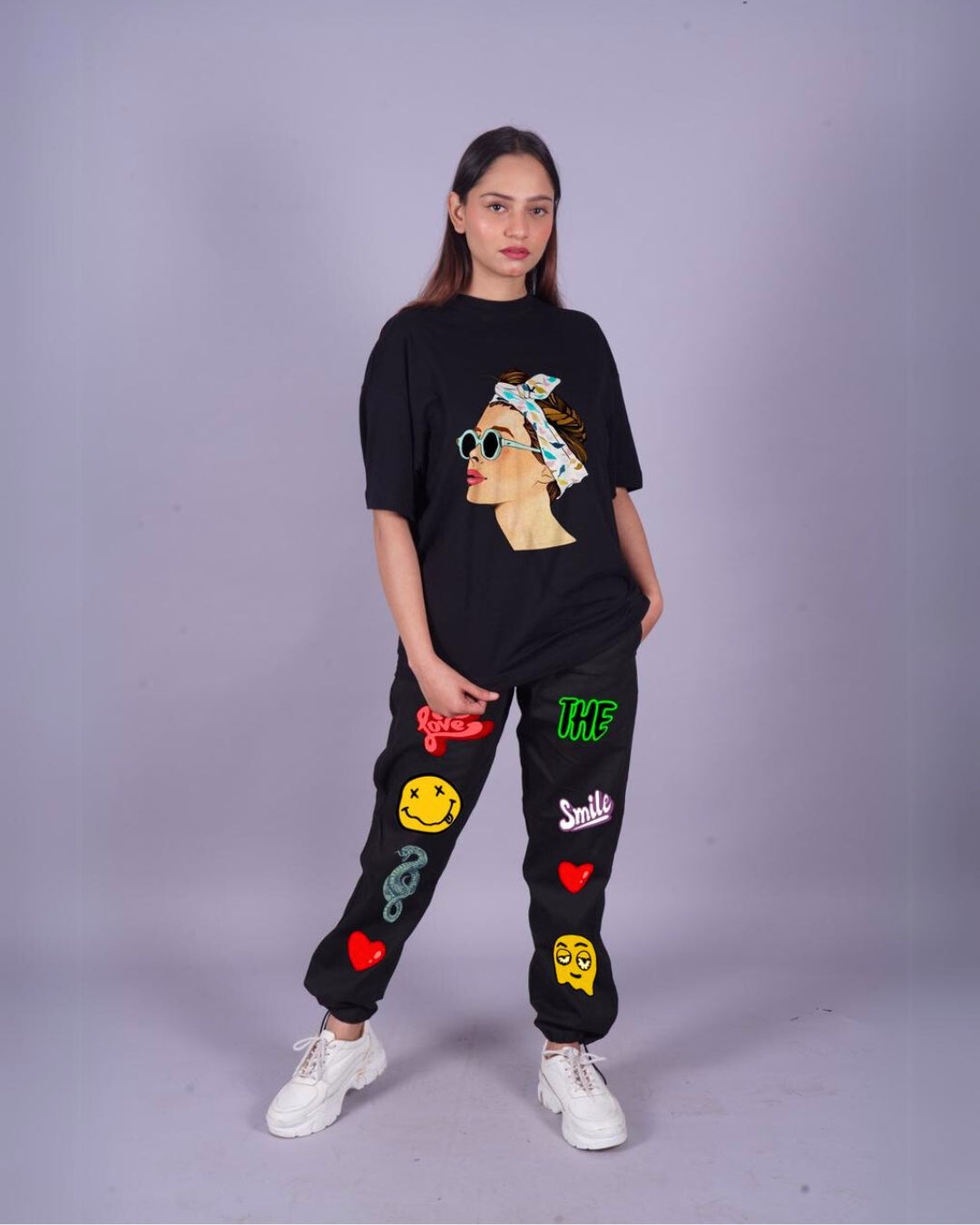 Women Goggy Love Smiley Oversized Co-Ord Set - Black and Black