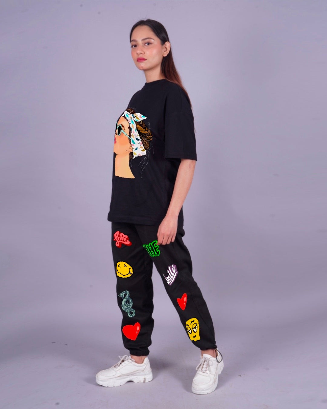 Women Goggy Love Smiley Oversized Co-Ord Set - Black and Black