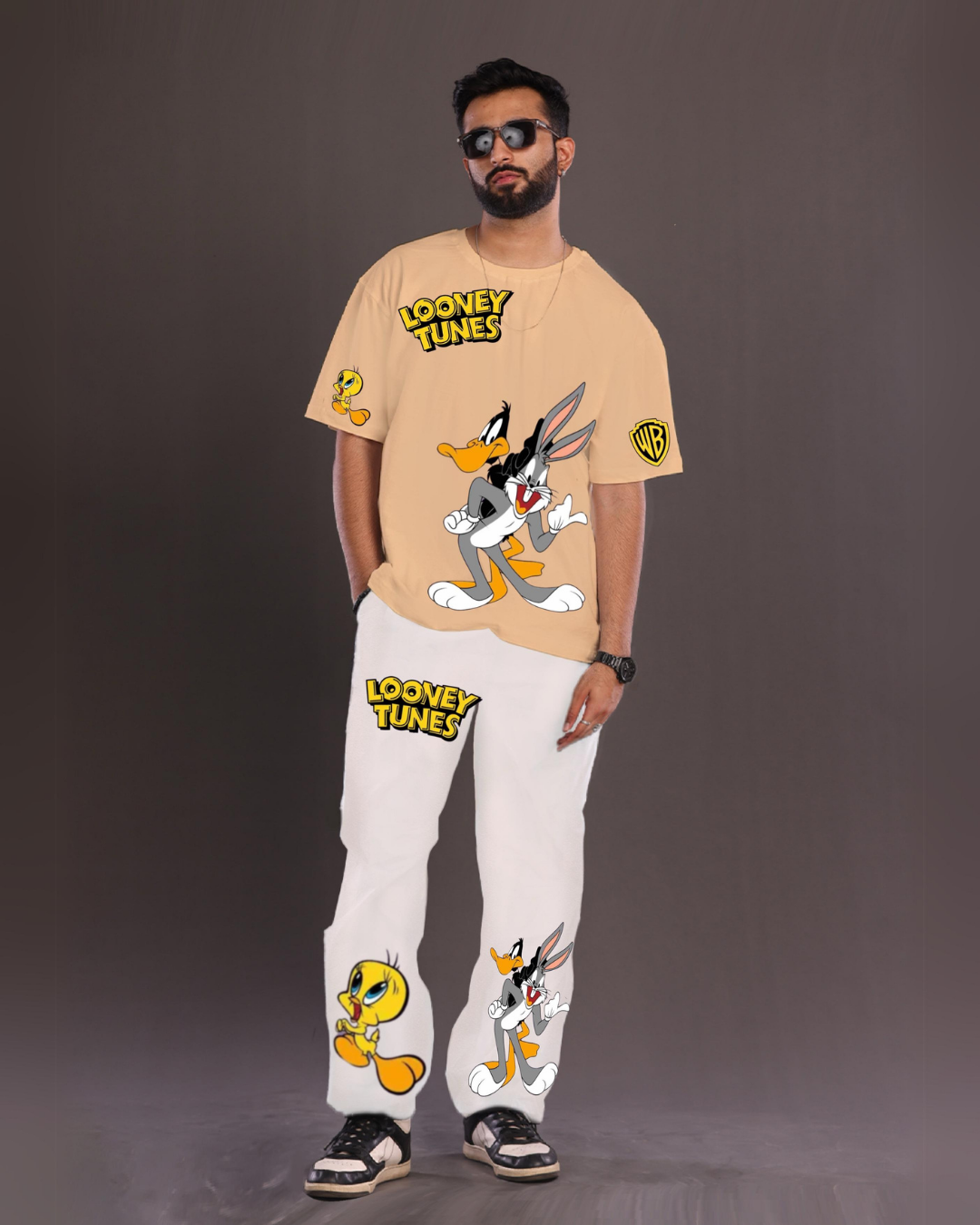 Men's Looney Tunes Oversized Co-Ord Set - Beige and White