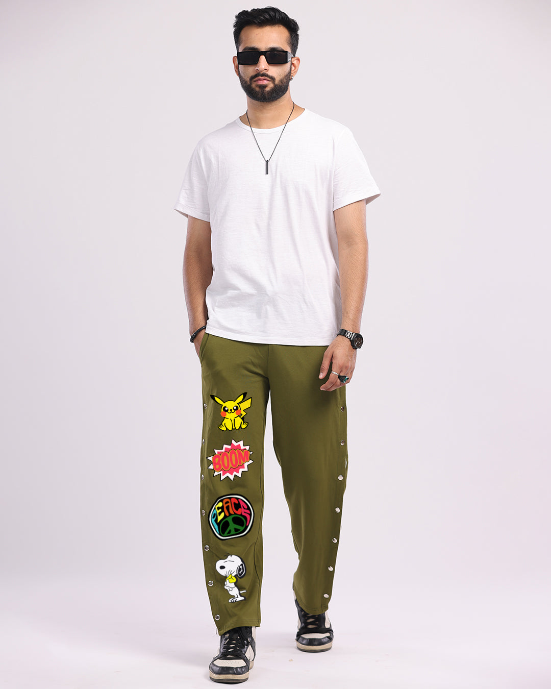 Men's Funky Olive Snap Buttons Cotton Trousers