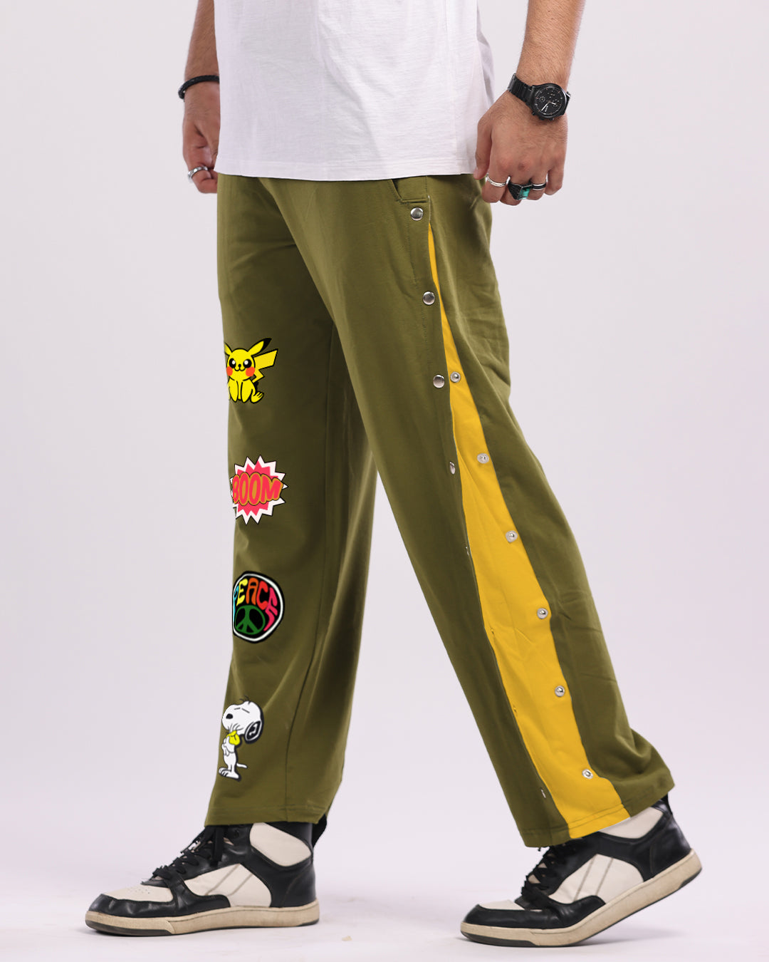 Men's Funky Olive Snap Buttons Cotton Trousers