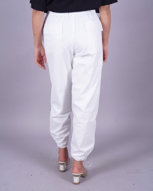 Smileys Women's White Cargo Pants with Adjustable Fit