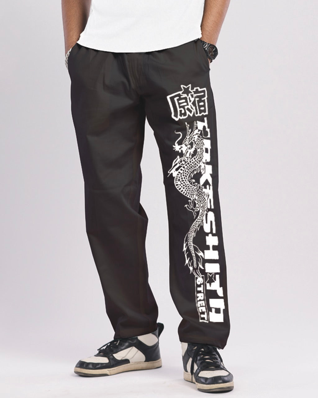 Dragon Adventure: Mens Black Cargo Pants