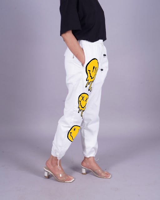 Smileys Women's White Cargo Pants with Adjustable Fit