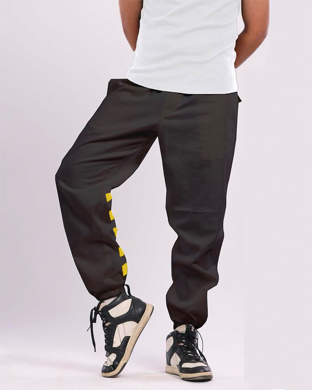 Men's Black Cargo Pants - Yellow Strip